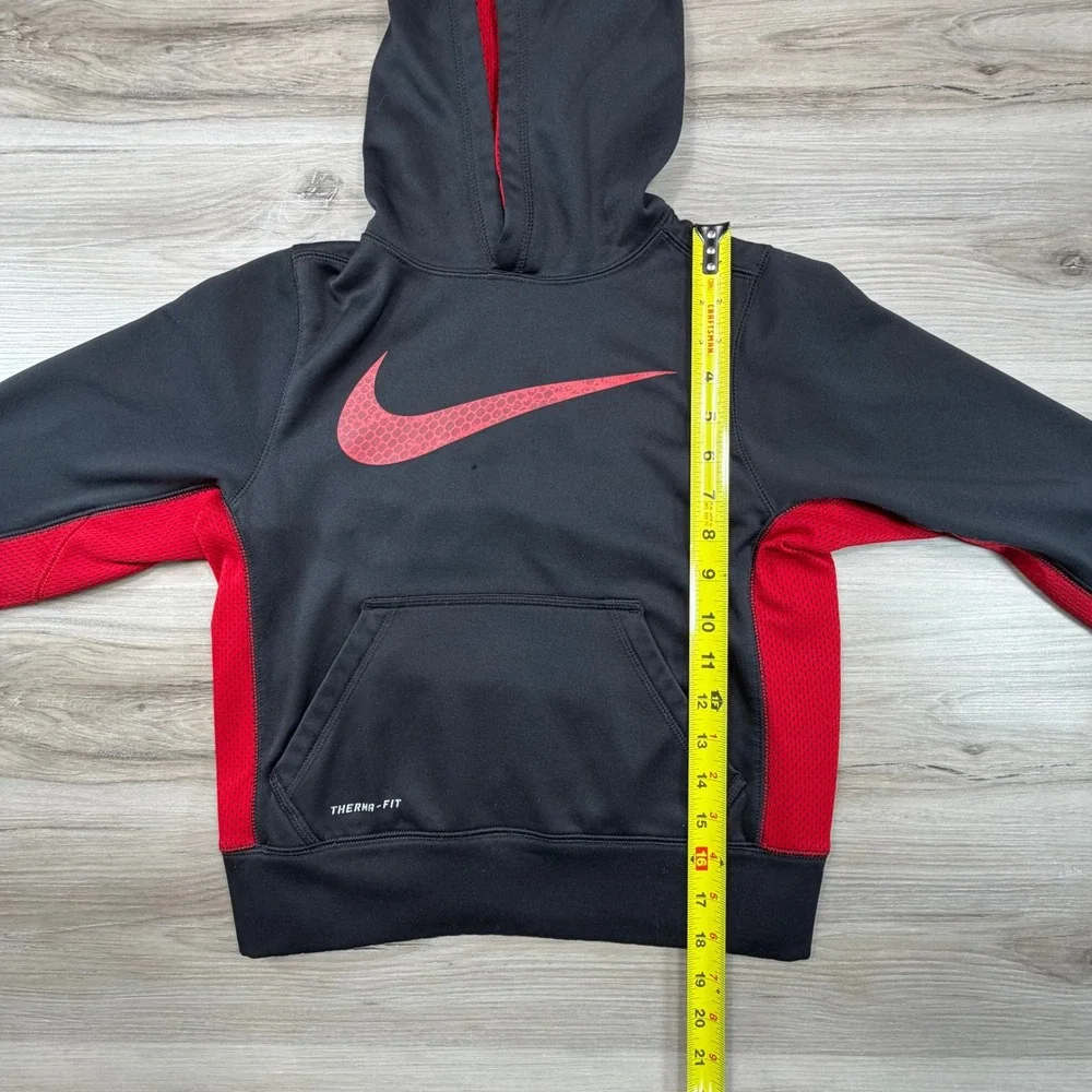 Kids Nike Therma Fit Hoodie Black Red‎ Logo Activewear Size XS